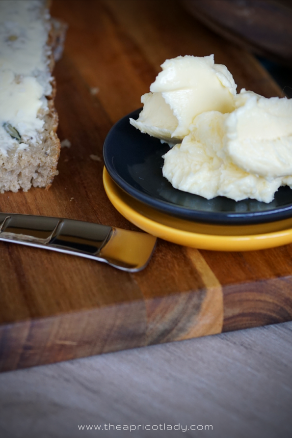 Butter für dein Brot - Butter einfach selbst machen