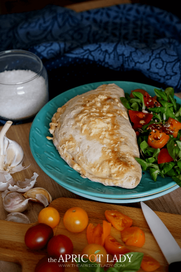 So machst du Calzone zu Hause selbst! #rezepte #backen #pizza #easy #yummy