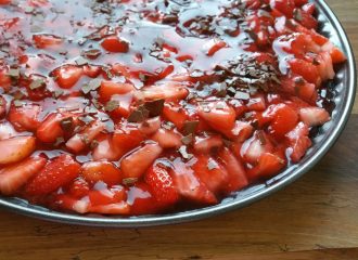 köstlicher Schoko-Erdbeerkuchen einfach & schnell gemacht