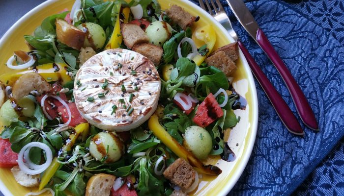 sommerlicher Salat zum Grillen