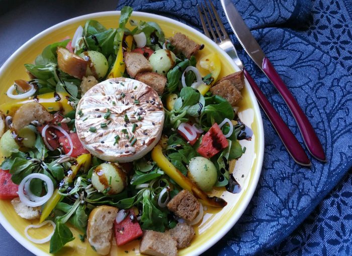 sommerlicher Salat zum Grillen