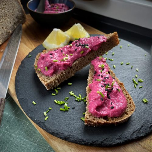 Pink Hummus (Rote-Bete-Kichererbsendip)