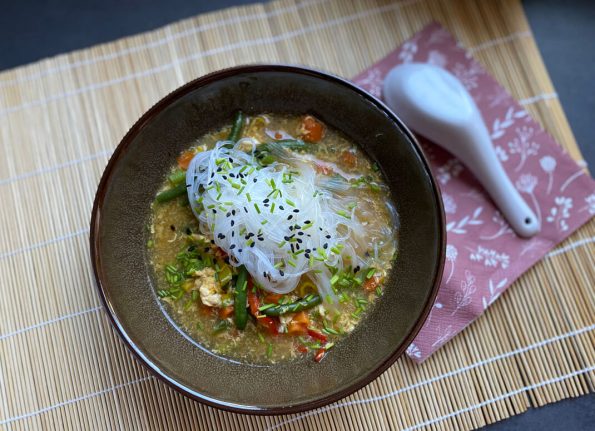 Asiatische Gemüsesuppe