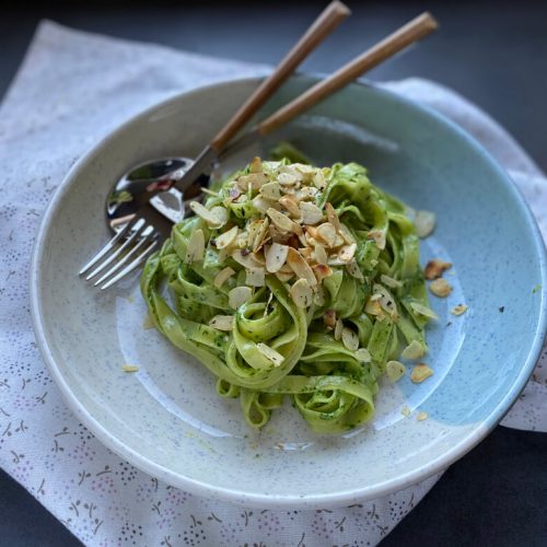 Pasta mit Bärlauchsauce