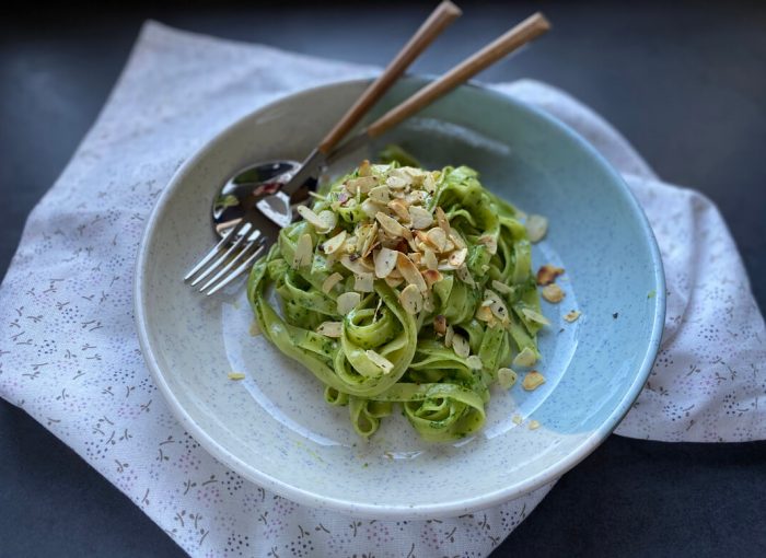 Pasta mit Bärlauchsauce